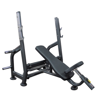 PL7325 Incline Bench Press w/ Weight Holders 